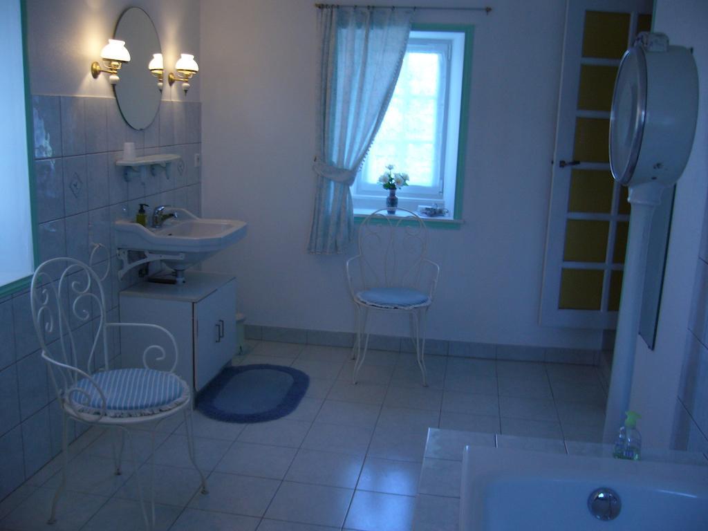 Bed and Breakfast Ferme De Dauval Mandeville-en-Bessin Номер фото